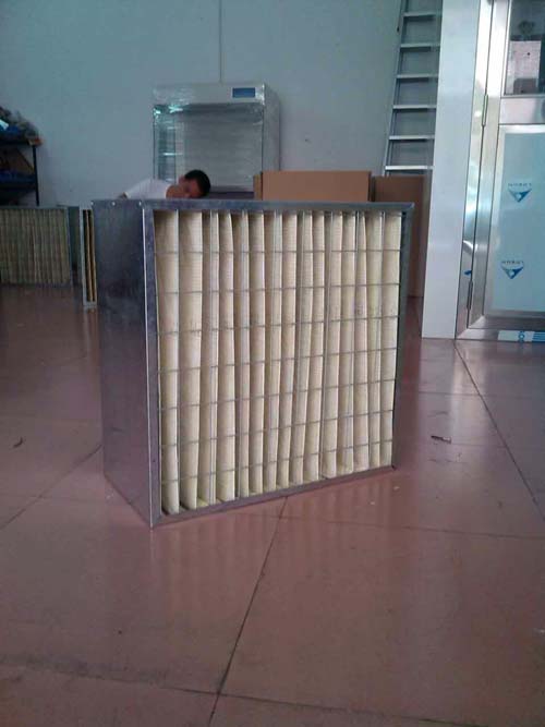 箱式中效過(guò)濾器又稱中效箱式空氣過(guò)濾器或者中效箱式過(guò)濾器 箱式中效過(guò)濾器又稱中效箱式空氣過(guò)濾器或者中效箱式過(guò)濾器